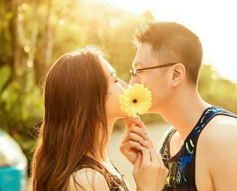 媒体人：国足开局没抢到但卡塔尔替补一般，抓紧偷一个就有戏